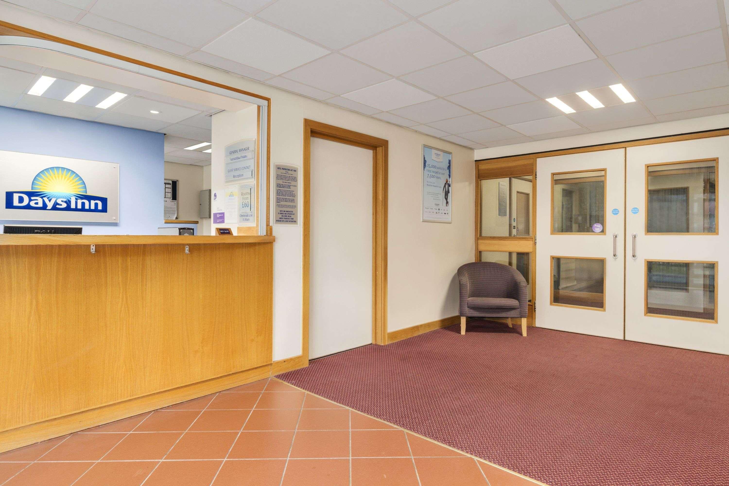 Days Inn Winchester Luaran gambar